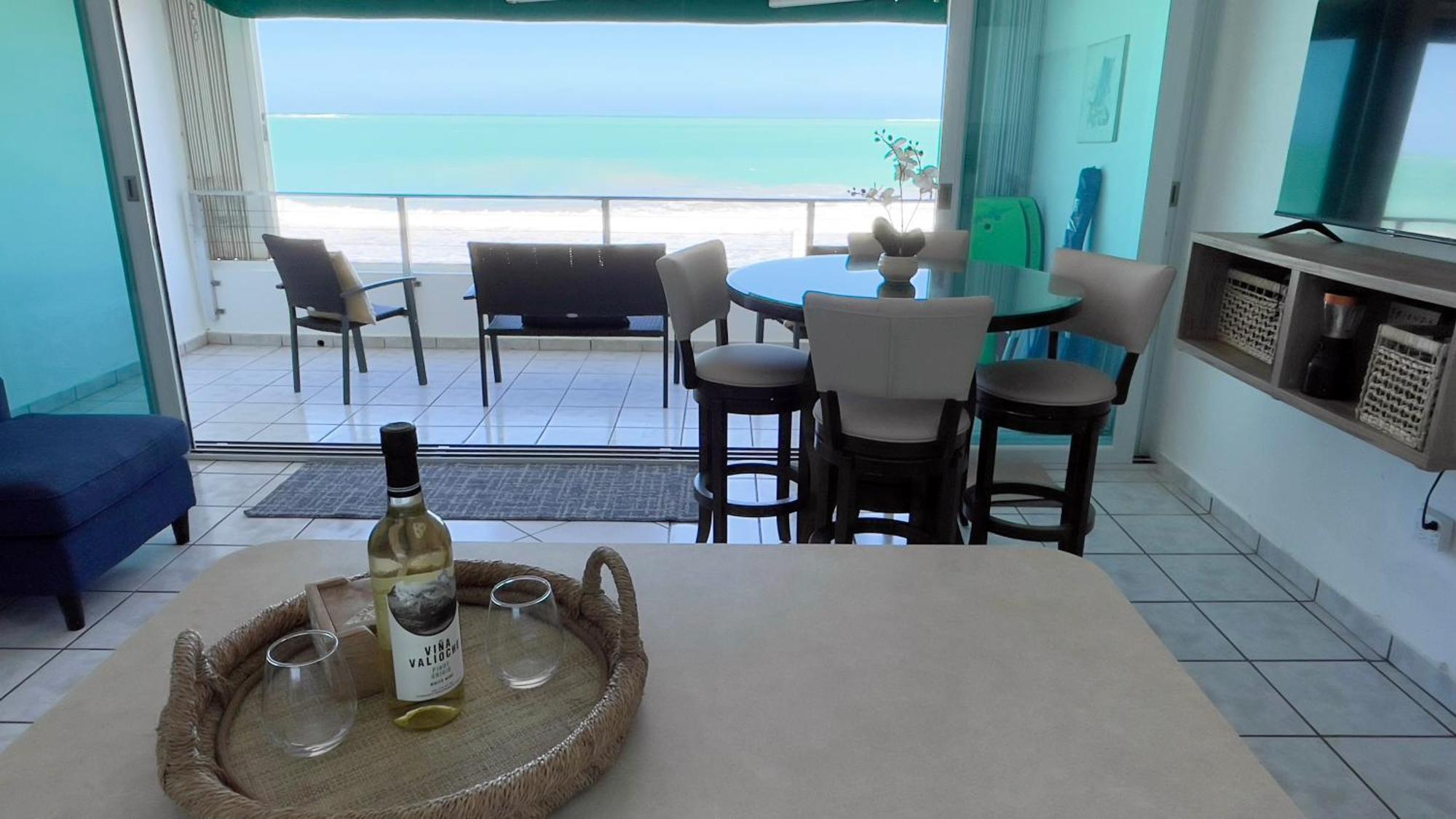 Oceanfront Condo In לוקווילו מראה חיצוני תמונה